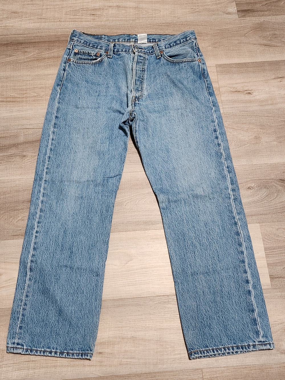 Men's Light Blue Straight Leg Jeans